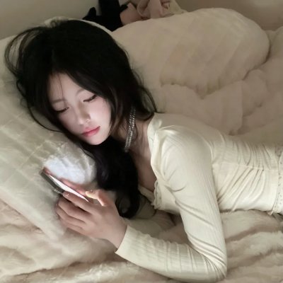 红色八爪女